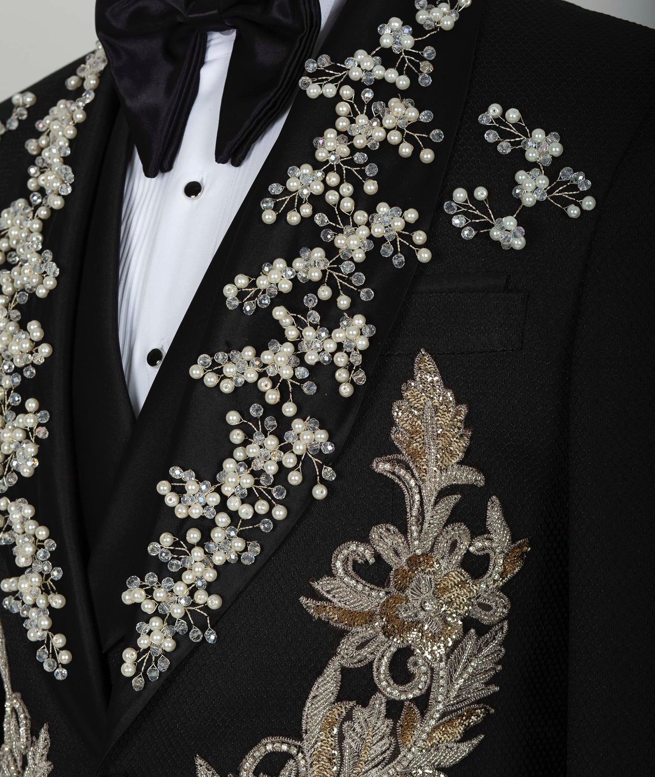 Jewelry Ornament Tuxedo