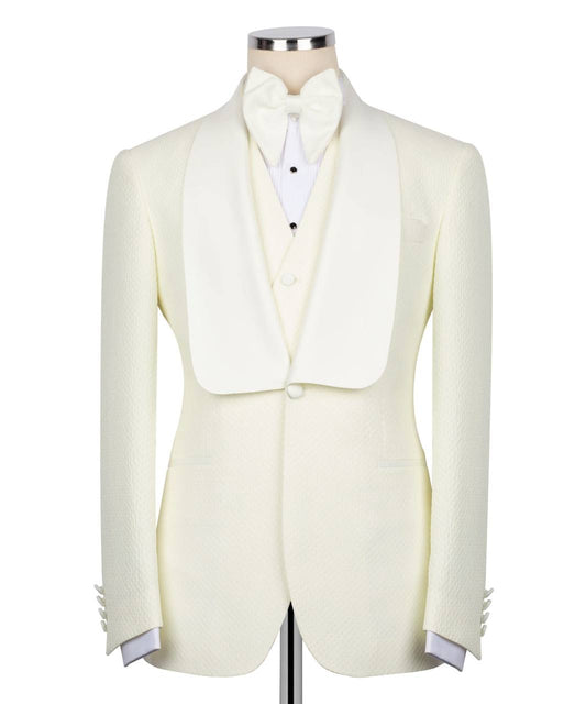 Custom Collar Cream Tuxedo