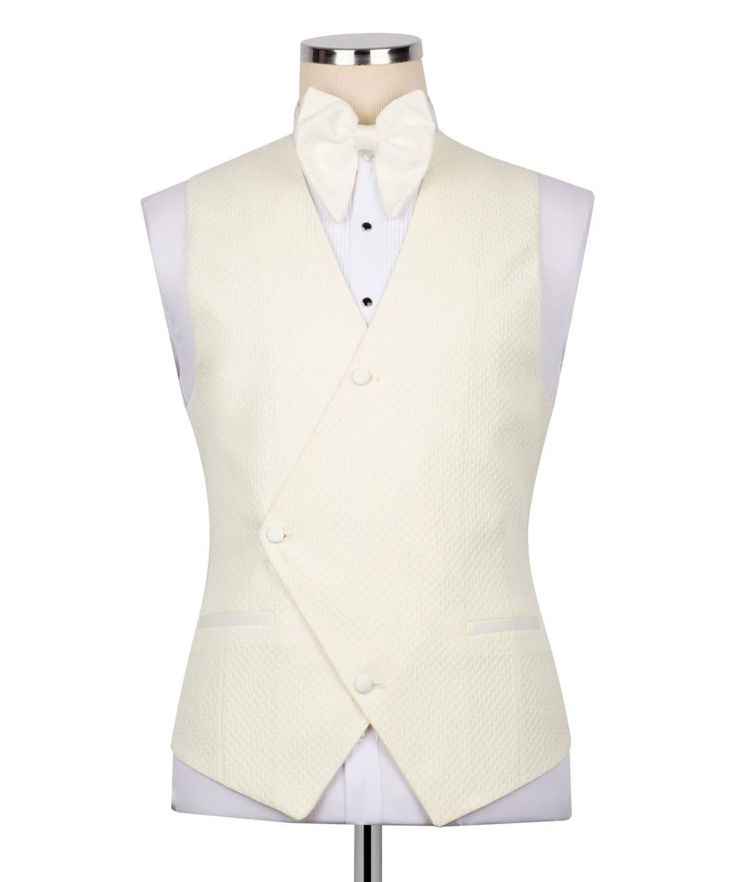 Custom Collar Cream Tuxedo